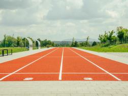 Revitalizace fotbalového hřiště a vybudování běžecké dráhy v obci Dolní Domaslavice