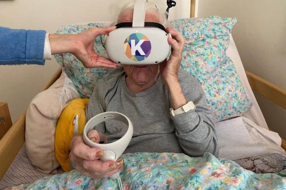 Charita Bohumín - Cestování seniorů pomocí virtuální reality