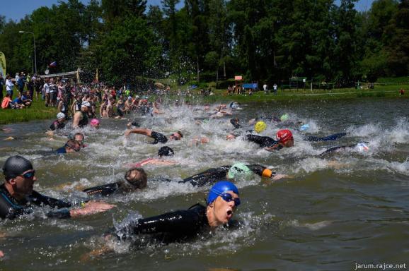 Vodní záchranná služba ČČK Ostrava, pobočný spolek - 20. ročník X-RUNTO TRIATHLON BRUŠPERK